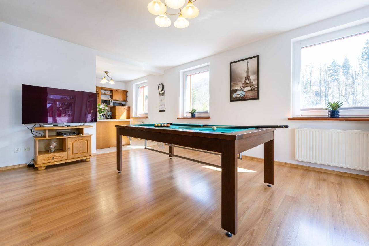 Apartment Bukowy Z Bilardem *